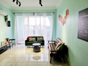 3R2B Homestay Puchong behind Bandar Puteri